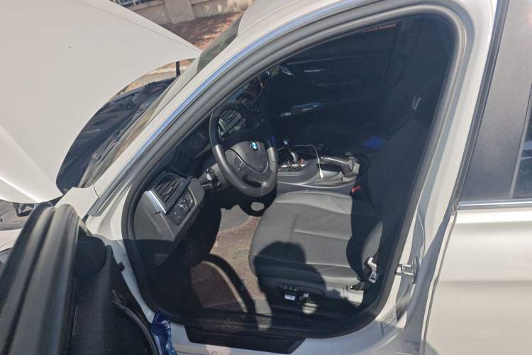 Used BMW 3 Series 2017 320Li Fashion Model