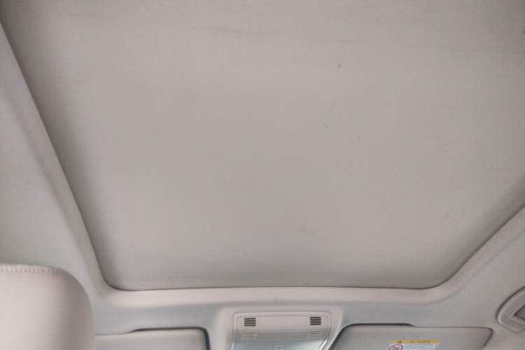 Used Volkswagen Tharu 2023 300TSI Two-Wheel-Drive Full Moon Edition