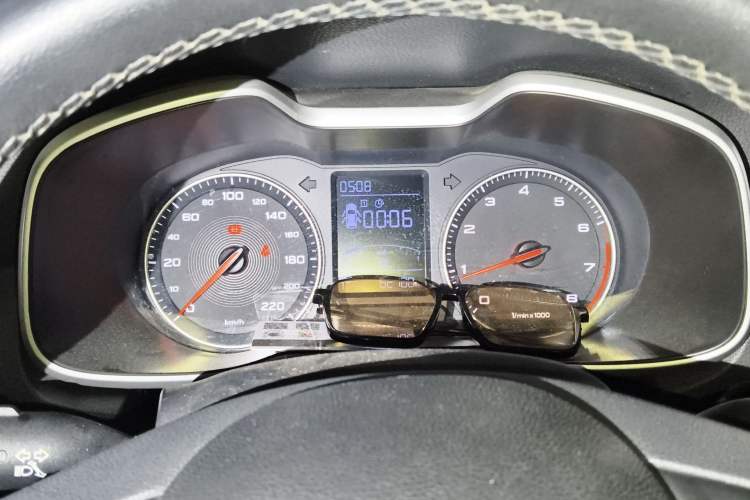 Used MG ZS 2018 1.5L Automatic Luxury Edition China V Standard
