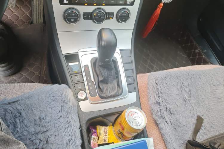 Used Volkswagen Magotan 2016 2.0 TSI Luxury Comfort Version Gear Lever