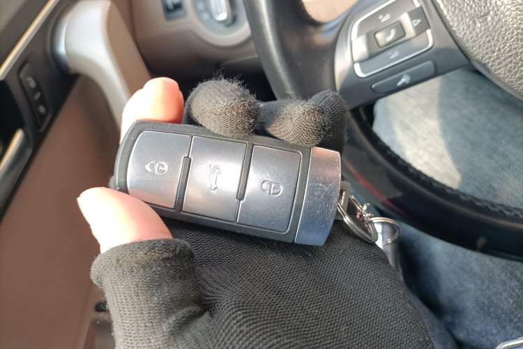 Used Volkswagen Magotan 2013 1.8TSI Prestige Model Vehicle Key