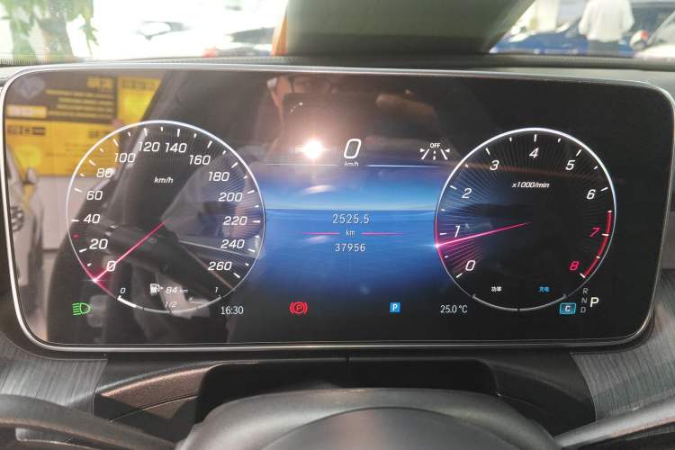 Used Mercedes-Benz C-Class 2024 C 200 L Sport Edition Instrument Cluster