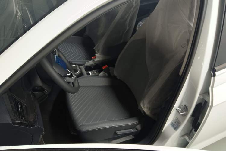 Used Volkswagen Lavida 2025 New Sharp 1.5L Outstanding New Edition
