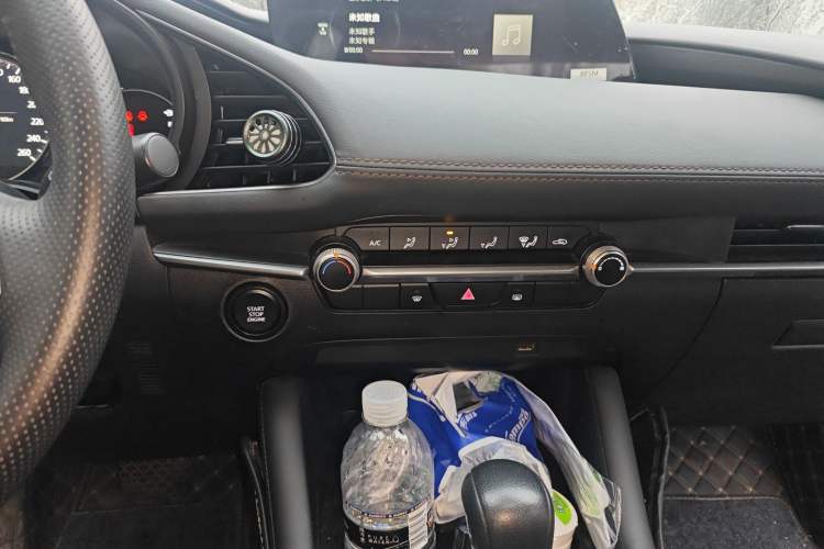 Used Mazda Mazda 3 Axela 2021 2.0L Automatic Zhiqing Edition