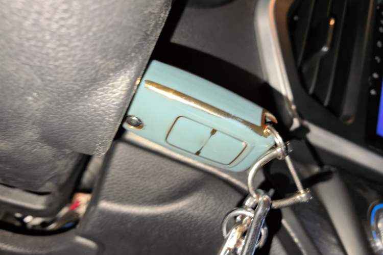 Used CHANGAN KAICHENG Ruixing M60 2023 1.6L CNG Comfort-Grade 6-Seater Passenger Vehicle Vehicle Key