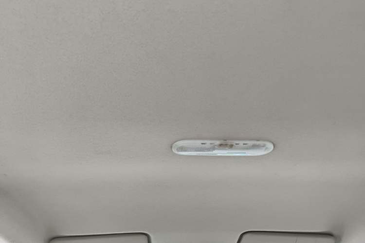 Used Nissan Sunny 2014 1.5XE Manual Comfort Edition Headliner