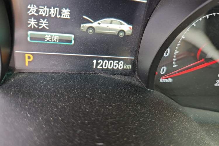 Used Chevrolet Monza 2019 RS 330T Automatic Comfort Edition China VI Standard Odometer Close Up