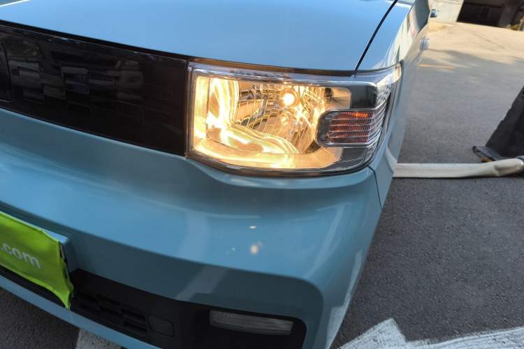 Used Wuling Hongguang MINIEV 2022 Easy Version Lithium-NMC