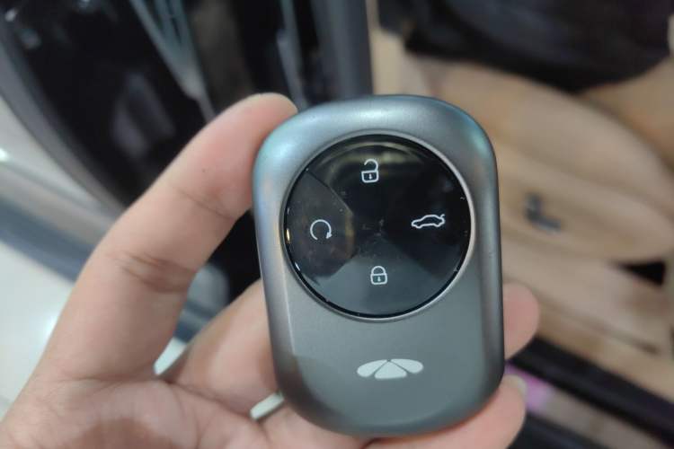 Used Chery T11 2026 Model 220 All-Wheel Drive Family Fun Edition Interior 1