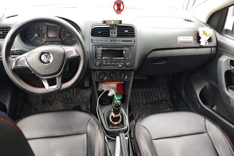 Used Volkswagen Polo 2014 1.4L Manual Fashion Edition