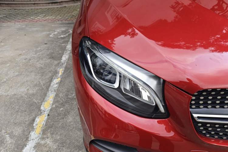 Used Mercedes-Benz GLC Coupe 2017 GLC 260 4MATIC Coupe SUV Right Front Headlight