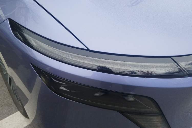 Used Nissan N6 2026 Model 180 Max Right Front Headlight