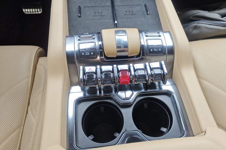 Used Formula Leopard Leopard 8 2025 Zhiyong Flagship Drone Edition 7 Seats