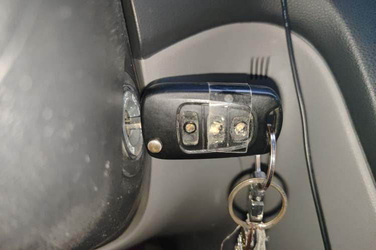 Used Kia Carens 2007 2.0L 5-Seater Comfort Edition