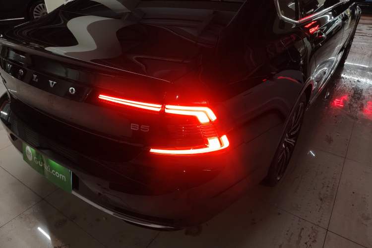 Used Volvo S90 2024 B5 Zhiyuan Luxury Edition
