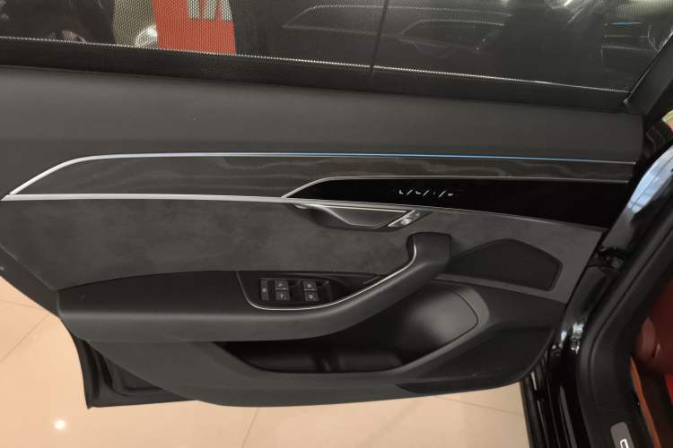 Used Audi A8 2022 A8L 50 TFSI quattro Comfort Edition Collector's Model
