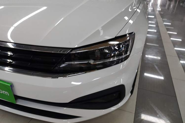 Used Volkswagen Lamando 2019 230TSI DSG Fashion Edition China VI