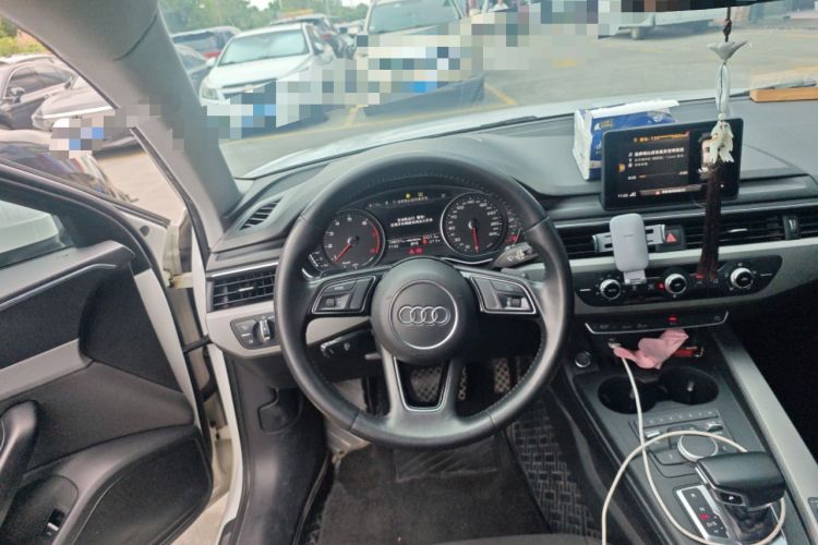 Used Audi A4L 2019 40 TFSI Ambition China VI