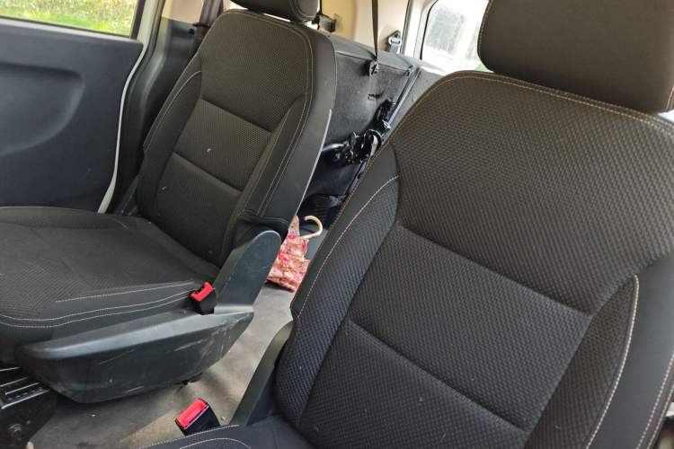 Used Jinbei F50 2017 1.6L Manual Economy Model
