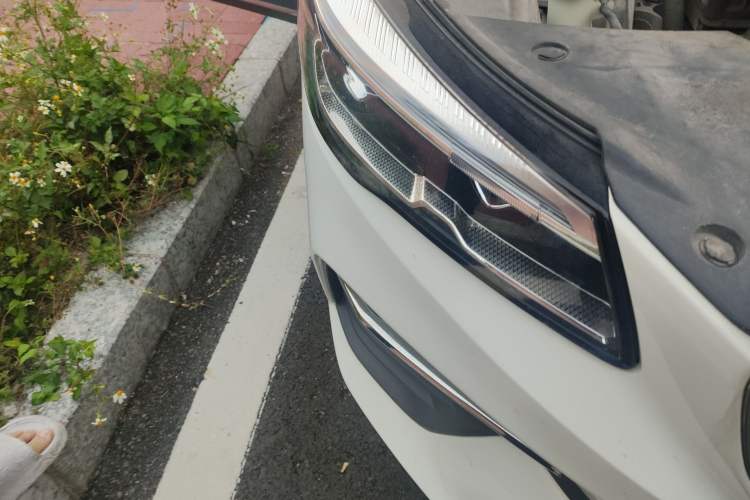 Used Geely Auto Emgrand S 2021 1.4T CVT Luxury Version Right Front Headlight