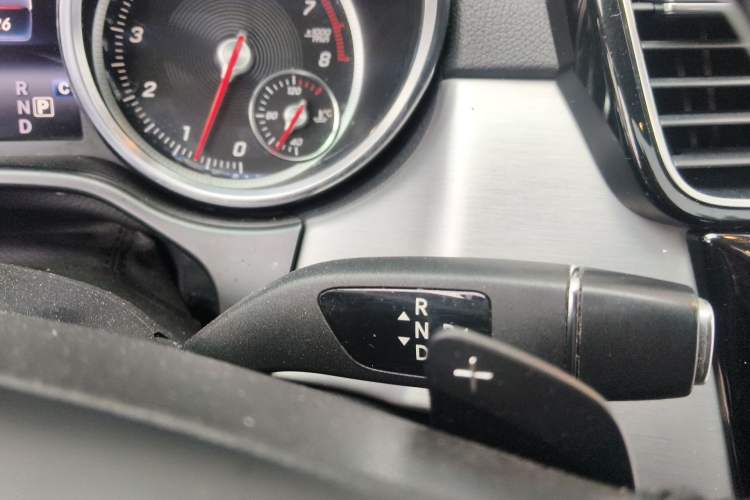 Used Mercedes-Benz GLE Coupe 2017 GLE 320 4MATIC Coupe SUV
