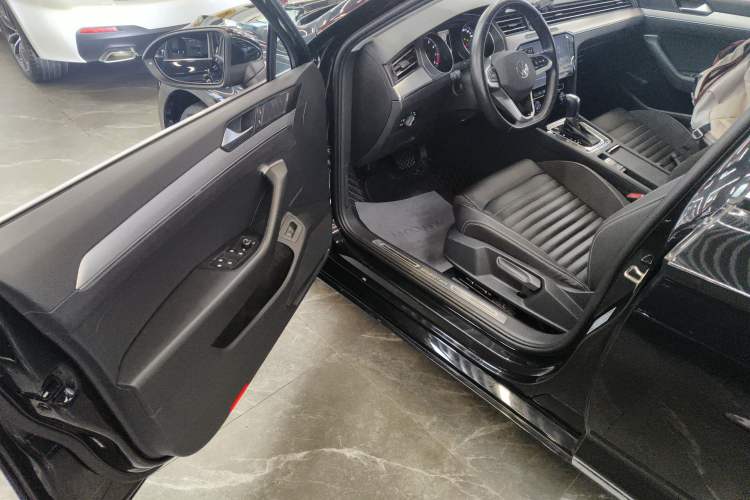 Used Volkswagen Magotan 2020 280TSI DSG Comfort Edition