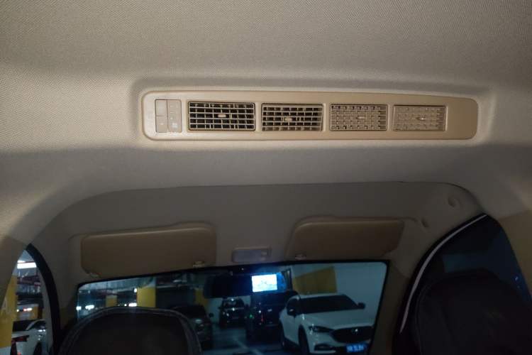 Used Wuling Hongguang V 2022 1.5L Enjoy Edition Electric-Powered LAR