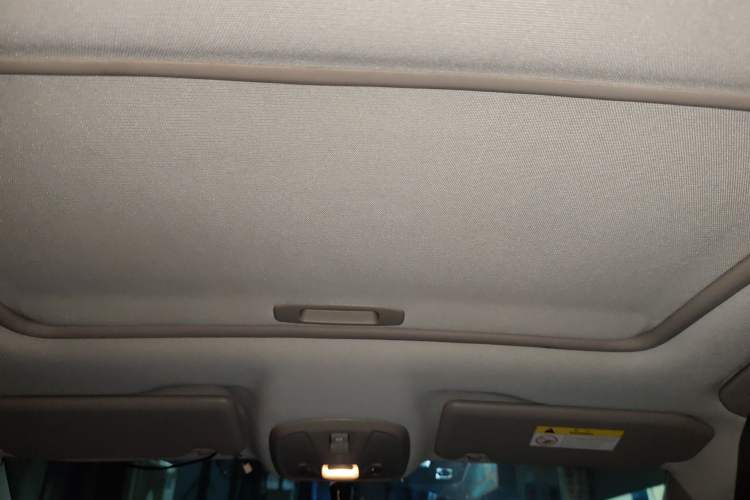 Used Peugeot 408 2014 1.8L Automatic Luxury Edition Headliner