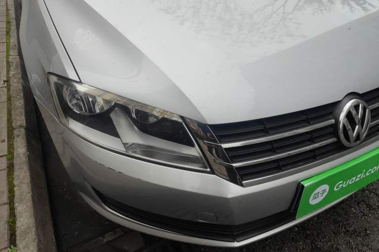 Used Volkswagen Lavida 2013 Revised Classic 1.6L Automatic Fashion Edition