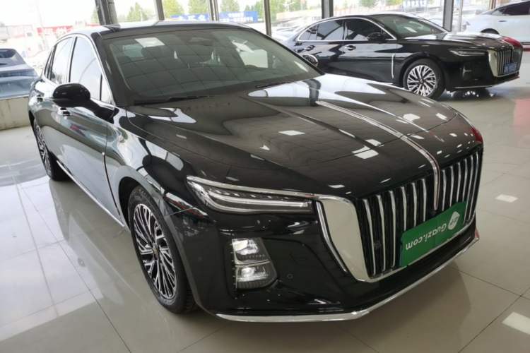 Used Hongqi H5 2025 2.0T Automatic Flag Edition – 500 000 Units Commemorative Version
