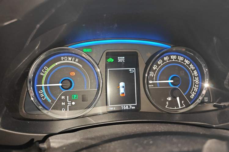 Used Toyota Corolla 2016 Dual-Engine 1.8L E-CVT Elite Edition