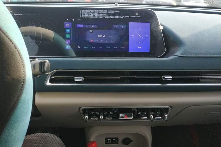 Used ORA Good Cat 2021 400km Standard Range Muse Edition Lithium-Ion Battery