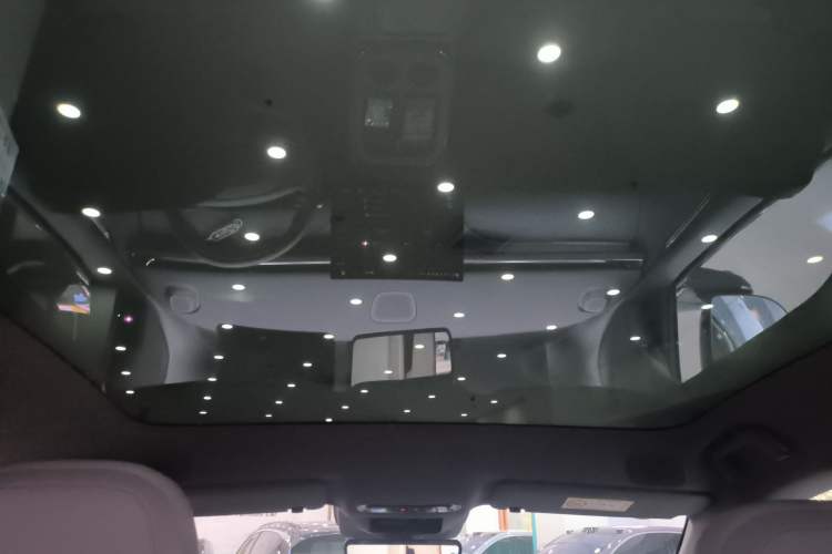 Used XPeng G7 2025 Model—702 Ultra Long Range
