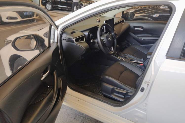 Used Toyota Corolla 2021 1.2T S-CVT Elite Edition
