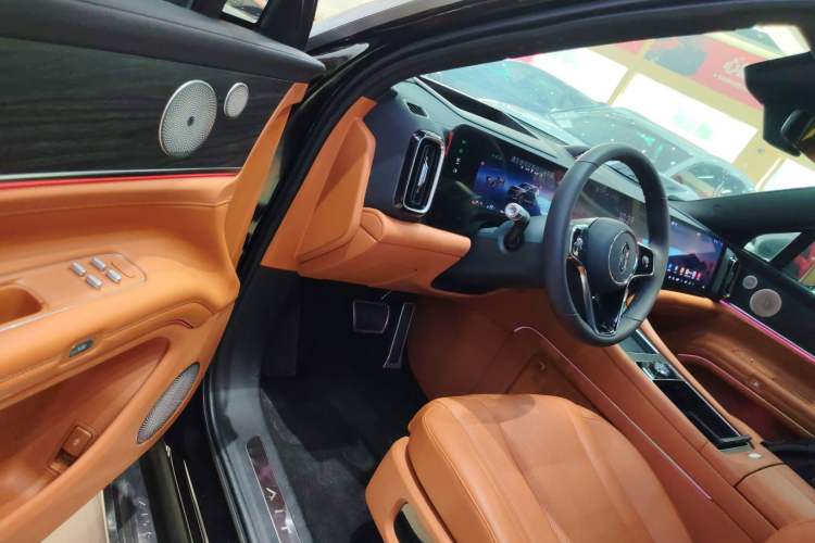 Used Hima AITO M9 2024 Range-Extended Max Edition 42 kWh 6-Seater Version Driver Seat