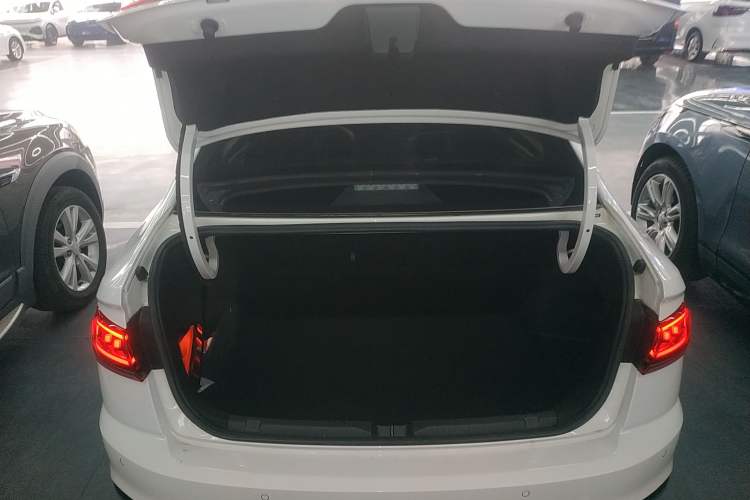 Used Volkswagen Bora 2023 200TSI DSG YueXing PRO Edition
