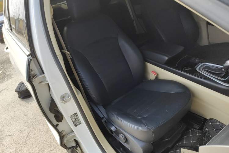 Used Ford Edge 2016 EcoBoost 245 Two-Wheel-Drive Titanium 5-Seater
