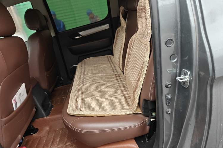 Used JAC Group T8 2020 2.0T Diesel 4x4 Business-Grade Standard Double Cabin HFC4DB2-2E
