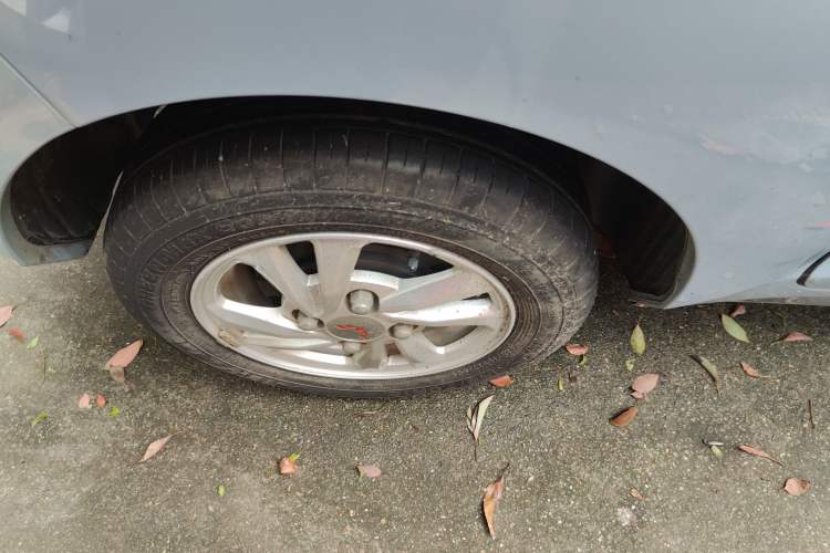 Used Wuling Hongguang MINIEV 2021 Macaron Fashion Model Lithium Iron Phosphate Exterior 3