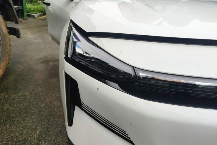 Used Geely Galaxy L6 2024 125km PLUS Dragon Edition