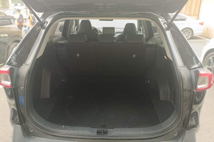 Used Toyota Wildlander 2022 2.0L CVT Two-Wheel Drive Luxury PLUS Edition
