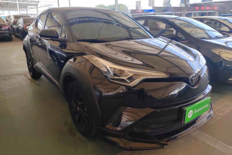 Used Toyota IZOA 2021 2.0L Yichi SPORT
