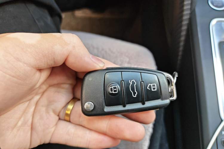 Used Audi Q2L 2020 35 TFSI Fashion Dynamic Model Vehicle Key