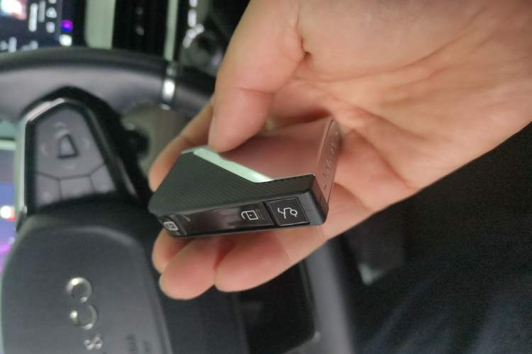 Used Lynk & Co 06 EM-P 2020 PHEV Plus
