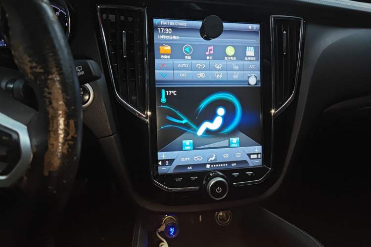 Used Zotye SR7 2016 1.5T CVT Cube Heart Edition China IV Standard