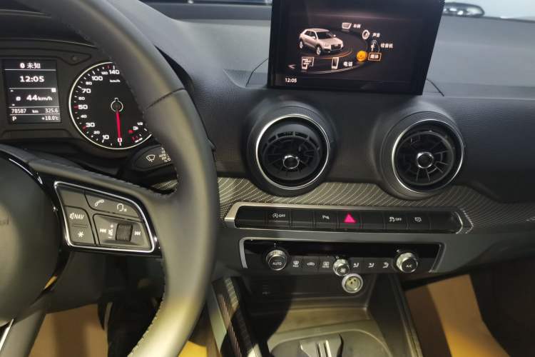 Used Audi Q2L 2020 35 TFSI Fashionable and Elegant Model
