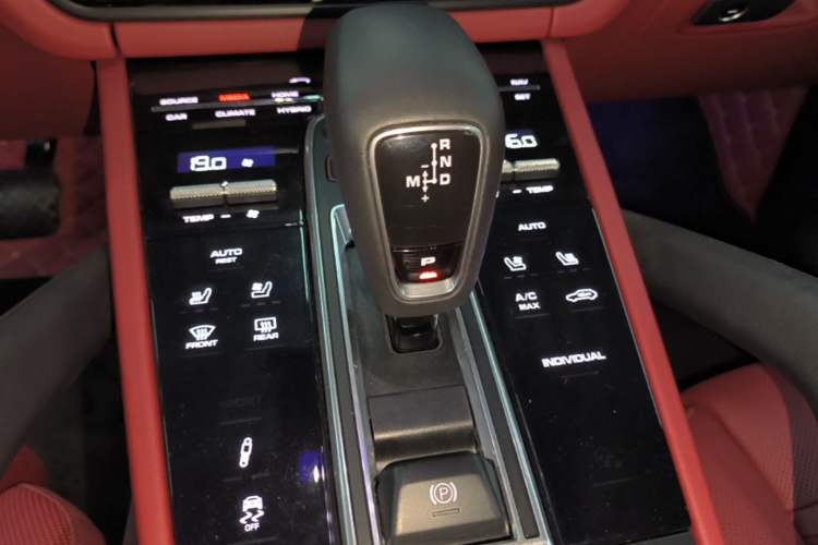 Used Porsche Cayenne E-Hybrid 2020 Cayenne E-Hybrid 2.0T Gear Lever