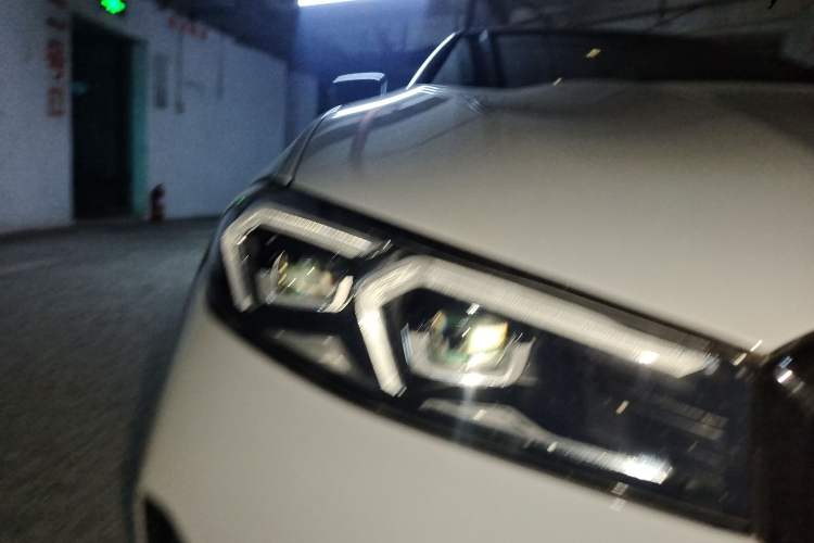 Used BMW 3 Series 2023 325i M Sport Night Edition Package Right Front Headlight