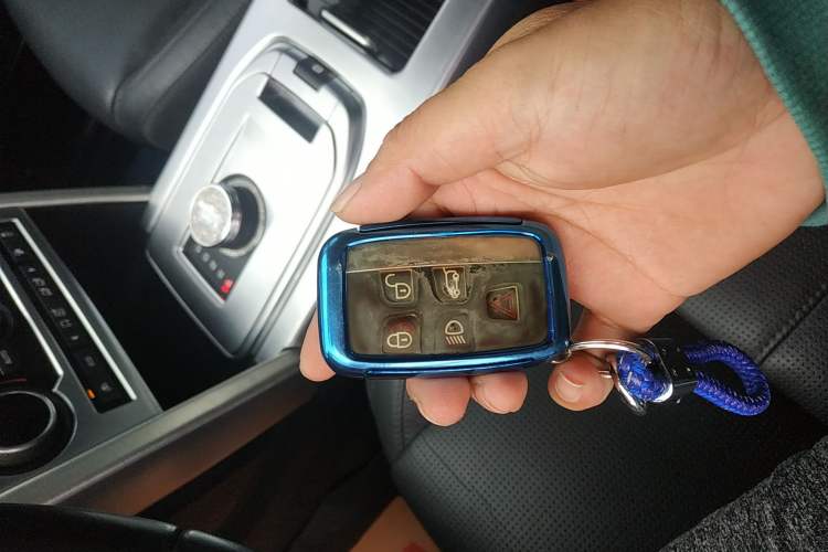 Used Land Rover Discovery Sport 2017 2.0T SE
