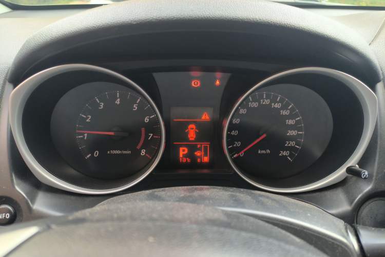 Used Mitsubishi ASX 2013 2.0L CVT Two-Wheel Drive Elite Edition